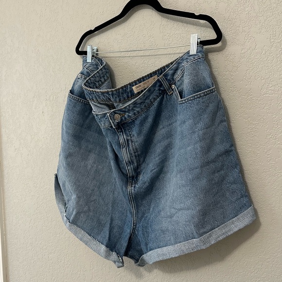 ASOS Curve Boyfriend Shorts sz 22 - Picture 4 of 4